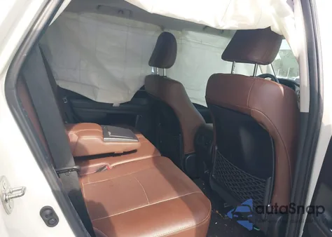 2022 Toyota 4Runner Limited z USA, uszkodzony, nr VIN JTEDU5JR7N5263642